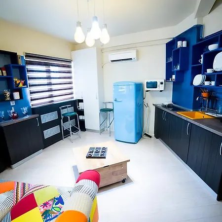 Downtown Vintage Design Studio