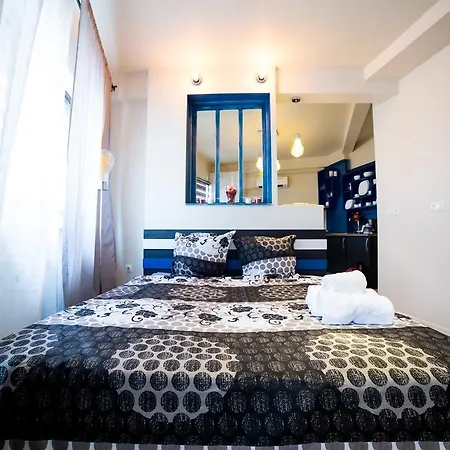Apartment Downtown Vintage Design Studio Bukarest