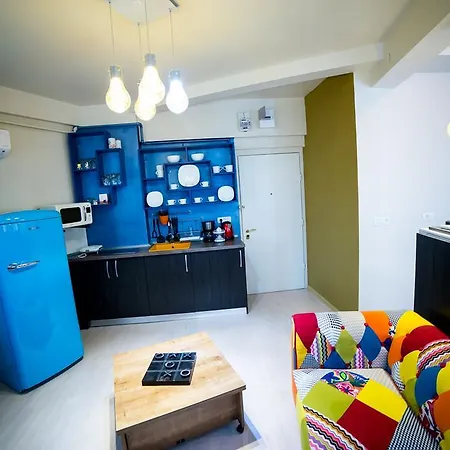 Downtown Vintage Design Studio