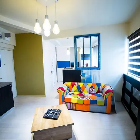 Downtown Vintage Design Studio Bukarest